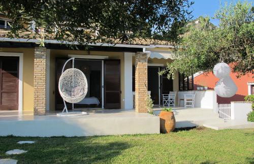 Seafront Calista Beach House With Garden - Foto 38