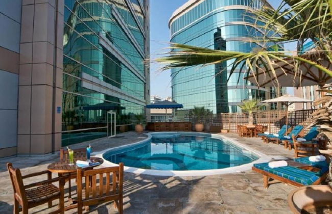 City Seasons Suites (EX Pearl City Suites Hotel) - Photo 17