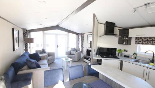 Jackson Lodge - Photo 2