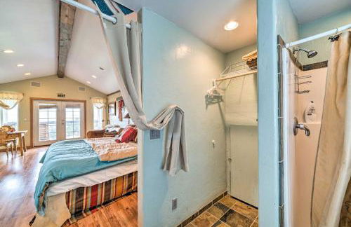 Dreamswest Ennis Studio with Deck and Stunning Views - Foto 15