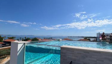 GrandPalazzo with rooftop swimming pool - Foto 1