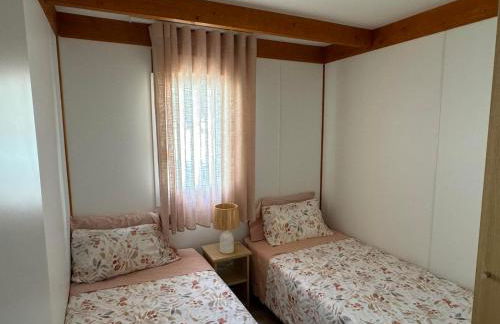 Acolhedora casa de férias T2 com espaço exterior - Foto 22