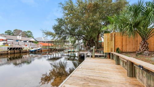 Gulf Brz-Beaches-Dwntwn PNS-Pet Friendly-Canal - Foto 4