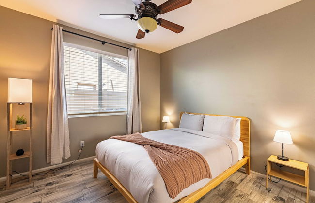 Luxe Indio Stay w/ Pool, Tiki Bar & Fire Pit Near Coachella Longfellow - Foto 12