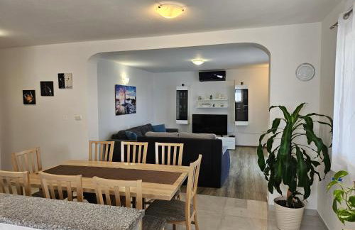 Apartment Loborika D&J - Foto 1