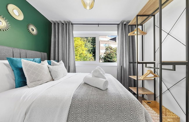 2BR Flat, Free Parking, Close to Airport & Centre - Foto 29