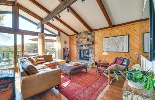 Cozy Mtn-View Chalet Less Than 2 Mi to Windham Slopes - Foto 3