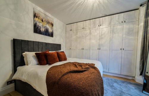 Beautiful Large 3 Bed 2 Bath Flat, Free Parking - Foto 13