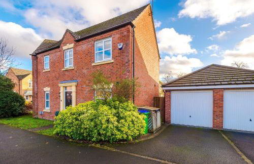 Driveway Stylish 3Bedroom Home in Middleton - Foto 17