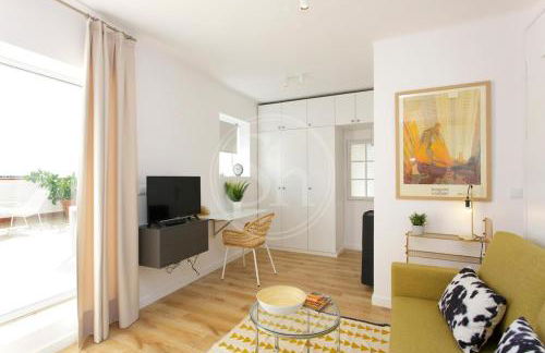 Beautiful Guinardó Apartment - Photo 6