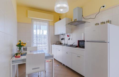 GuestHost - Salento 4 Stars - Blue & Yellow - Photo 9