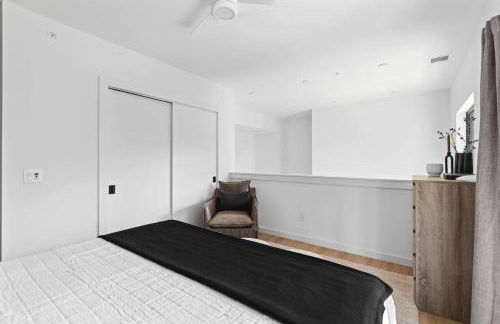 Luxury Penthouse with 2 Floors Pool Patio Gym Walk to Broadway - Foto 24