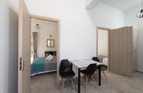 Loggos Apartments - Photo 5