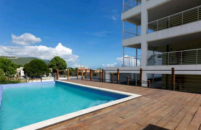 I Heart JA Affordable Luxury at The Bromptons - Foto 26