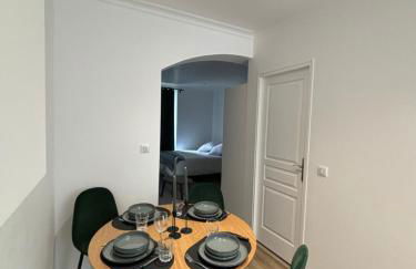 Le Joli Appartement - Parking Gratuit, Wifi, RER C Choisy-le-Roi - Foto 16