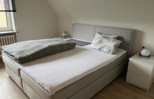 FEDDERSEN LIVING Große Ferienwohnung - Garten - Terrasse - Smart TV - Netflix - Foto 5