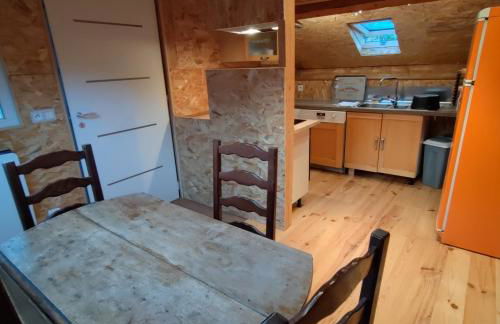 Appartement atypique avec piscine partagée. - Foto 18