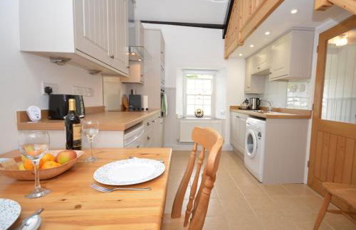 1 Bed in Porthgain 61170 - Foto 2