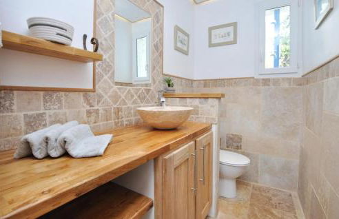 4 Bedroom Amazing Home In Fréjus - Foto 36