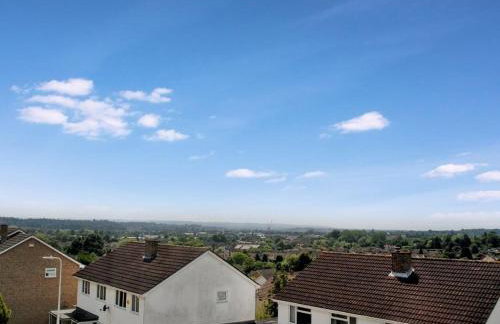 House - 3 bed 2 bath, self check in, amazing views! - Photo 11