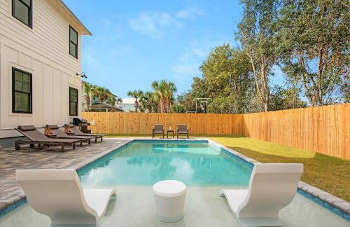 Latitude! New 8 Bedrooms! Beach! - Foto 45