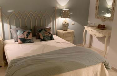 Beachside Apartment in Marbella - Photo 30