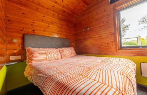 Chalet Lodge 4 - Hot Tub Lodge by Interhome - Foto 26