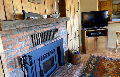 Charming Riverside Vacation Rental with Scenic Mountain Views near Ennis, Montana - Foto 17