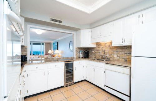 Beachfront Bliss at Shoreline Towers - Foto 45