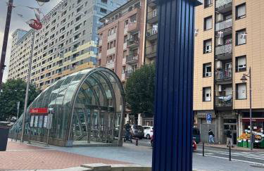 Centrico tu hogar en Bilbao - Foto 2