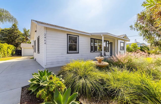 Coastal Palm Haven - With Hot Tub - Foto 1