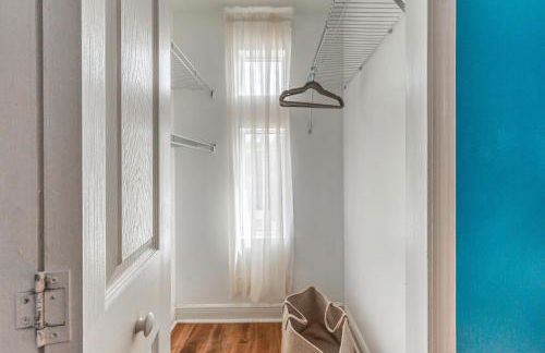 Salty Fox 5BD Oasis w Spa, Beach & Downtown - Foto 44