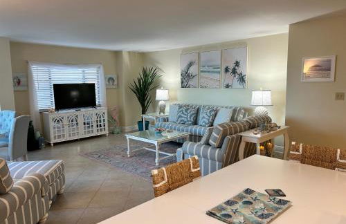 Always Summer On a White Sandy Beach - Foto 27