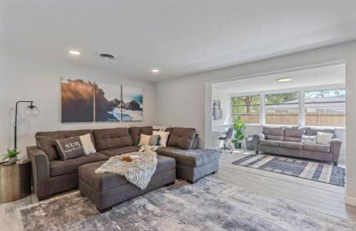 The Wisteria Oasis With heated pool and hot tub - Foto 19