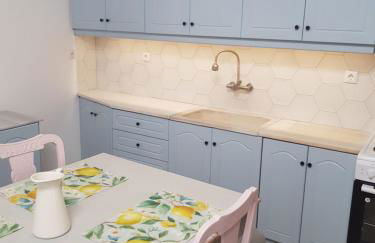 Το Ρόδο και Η Λεμονιά - Photo 1