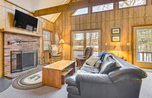 Private Lakefront and Boat Launch! Maine Family Home - Foto 4