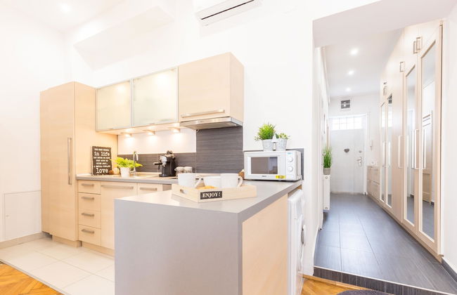 Real Apartments Zoltan - Photo 24