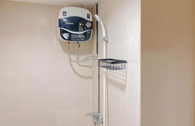 Restful and Homey Studio at LRT City Jatibening Apartment - Photo 8