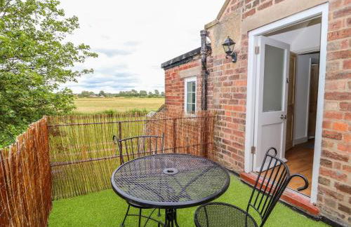 Well House Farm Flat 2 - Photo 21