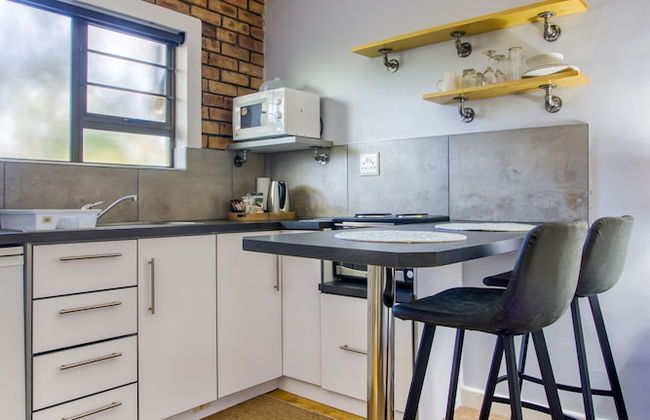 Lush Suburban Paradise - Deluxe Unit - Foto 22