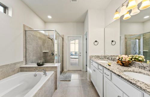 Stylish Orlando Resort Home w Private Pool - Foto 23