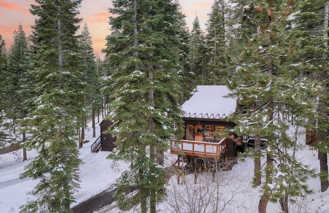 Dakine Haus by Avantstay 4 Min to Northstar + Game Room & Projector - Photo 30