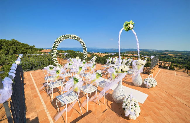 Villa on top of a Hill With an Enchanting View of Lake Bolsena - Photo 35