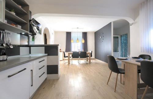 Apartment Buddy - Photo 13