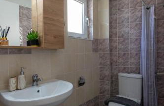 Kalamata Downtown Cuties - Foto 19