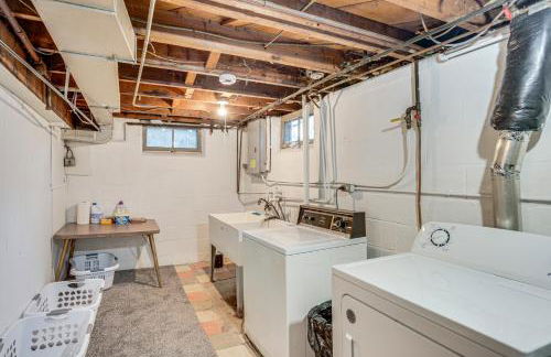 7 Mi to Downtown Minneapolis Home with Fire Pit! - Foto 21