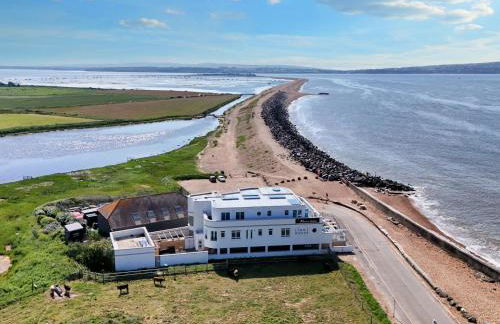 The Penthouse - Marine House - Photo 30