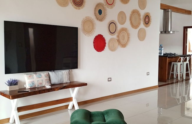 Galapagos Coliving Ecuador Casa Tuna - Photo 26