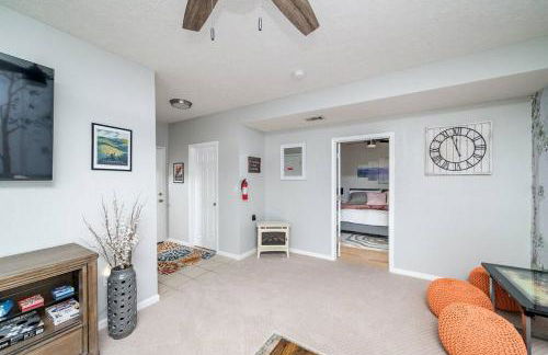 Massanutten 2 King Suites 4 BR Hot Tub Game Room Kids Toys Flower on the Mountain - Foto 49