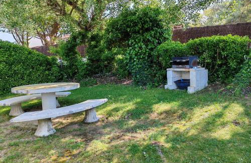 Les Cariatides - Foto 22